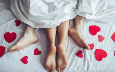 Quan hệ ngày đèn đỏ có hại không, có gây vô sinh không?